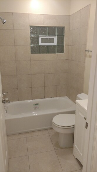 Building Photo - 0 Galveston Pl SW