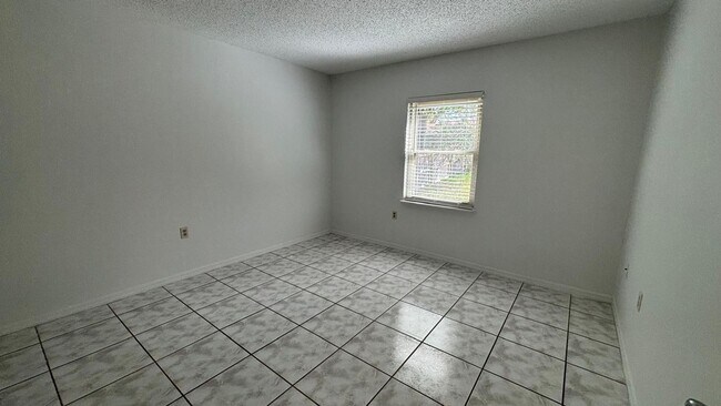 Building Photo - Nice looking home in Ocoee inside Sawmill community!!!