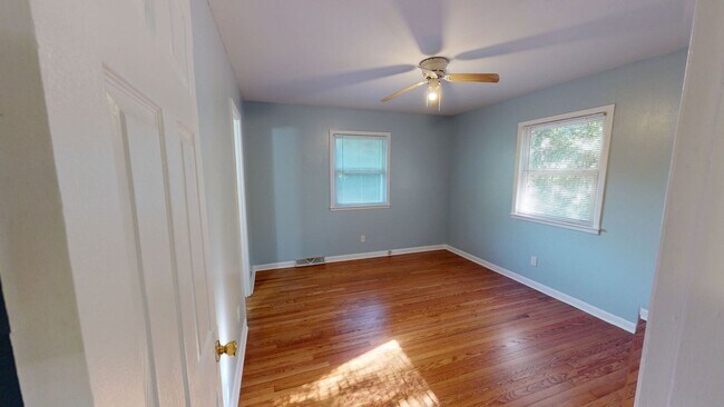 Building Photo - 6013 Blairmore Pl