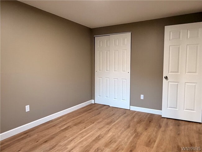 Building Photo - 4890 Bussendorfer Rd
