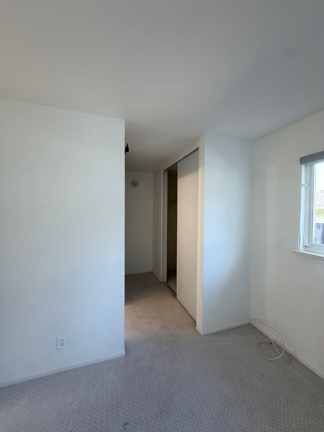 Building Photo - Charming Single-Family Home in the Heart of Millbrae Meadows