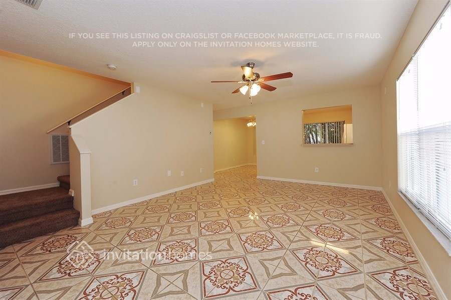 Building Photo - 6144 Skylarkcrest Dr