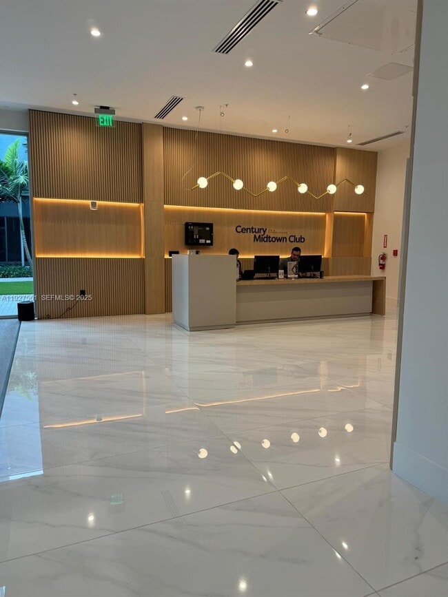 Building Photo - 7661 NW 107th Ave