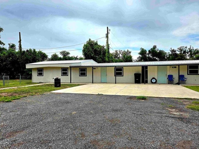 Building Photo - 406 Puckett Rd