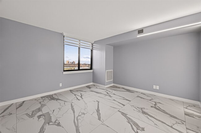 Building Photo - 3525 Sage Rd