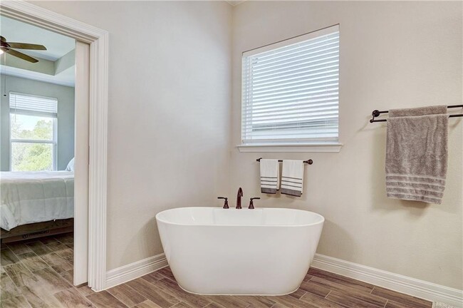 Building Photo - 61 Rancho Trail