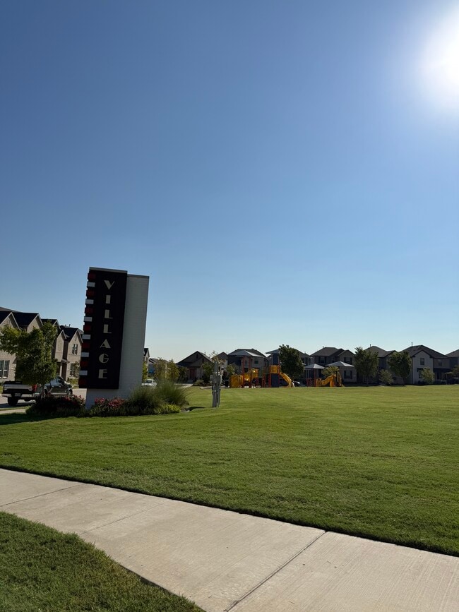 Building Photo - 4703 Stirring Pathway