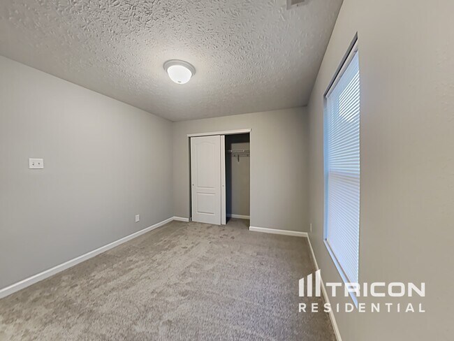Building Photo - 4350 Kellybrook Dr