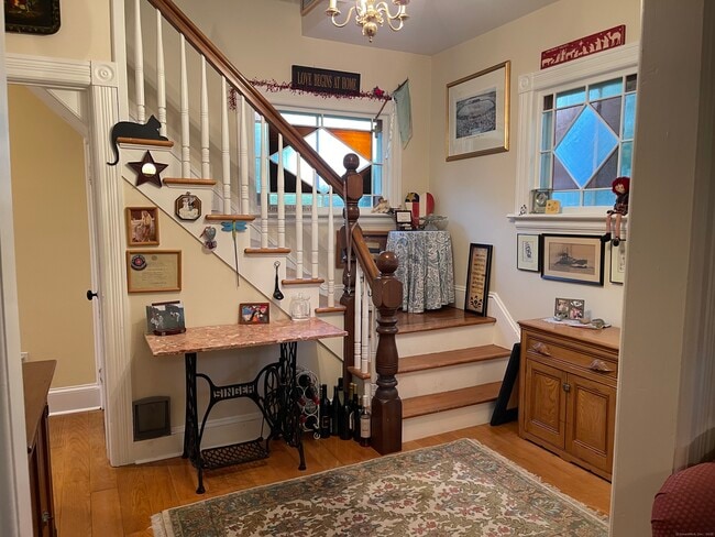 Building Photo - 126 East Ave