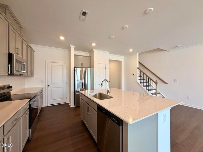 Building Photo - 134 Blossom Fld Wy