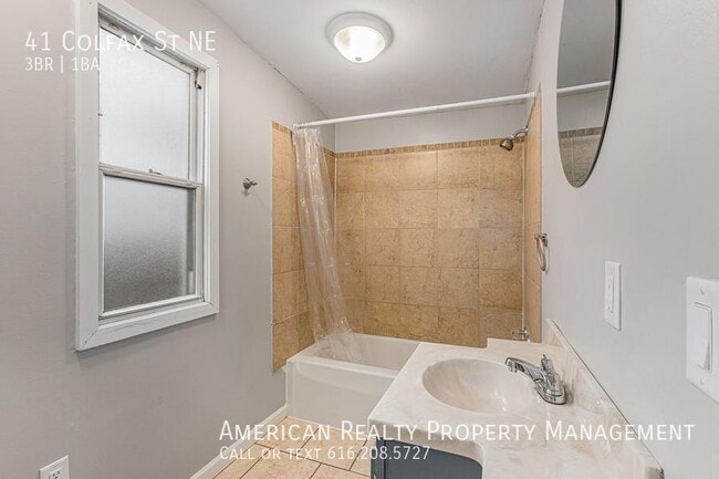 Building Photo - 41 Colfax St NE