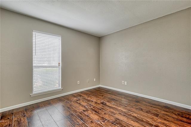 Building Photo - 1472 Rockshire Dr