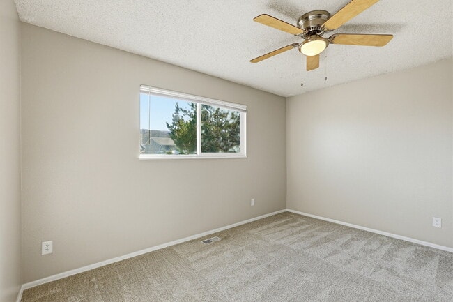 Building Photo - $2,145.95, 4-bed, 2-bath, located in Colorado Springs with WAIVED APPLICATION FEES