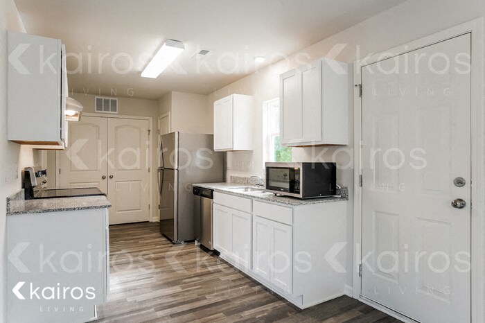 Building Photo - 108 Arthur Ct