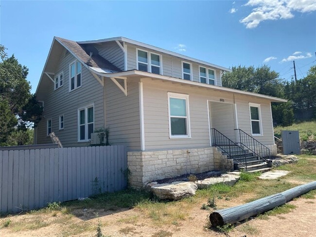 Building Photo - 1505 Oreilly Ct