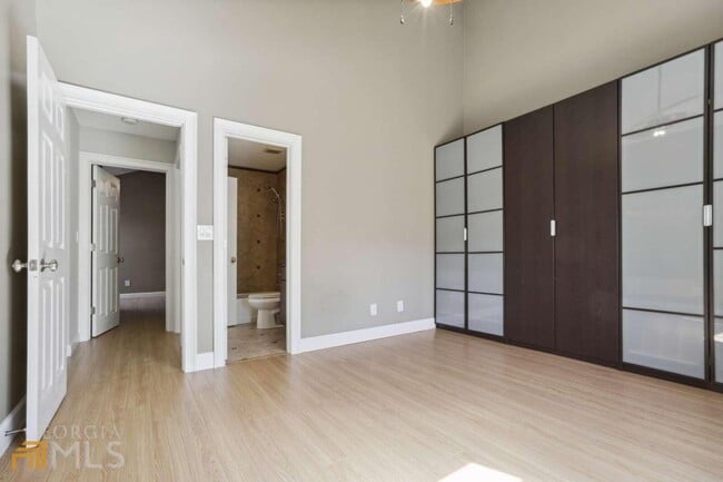 Building Photo - 1007 Sandy Ln Dr