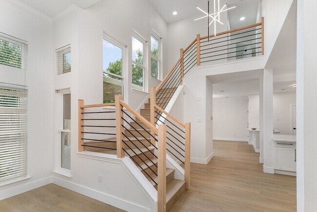 Building Photo - 17732 Windflower Way