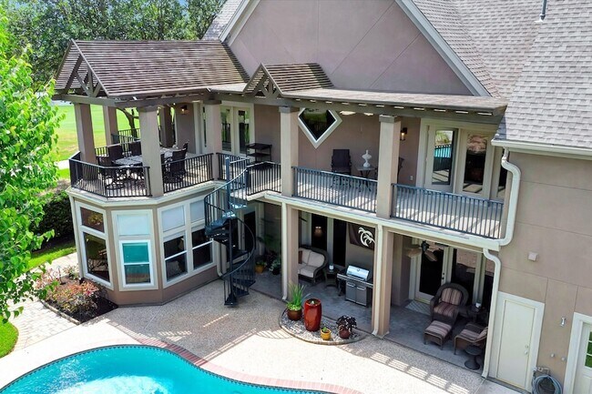 Building Photo - 3806 Canyon Bluff Ct