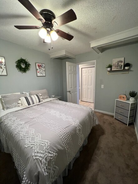 Building Photo - 40 Big Tom Rd