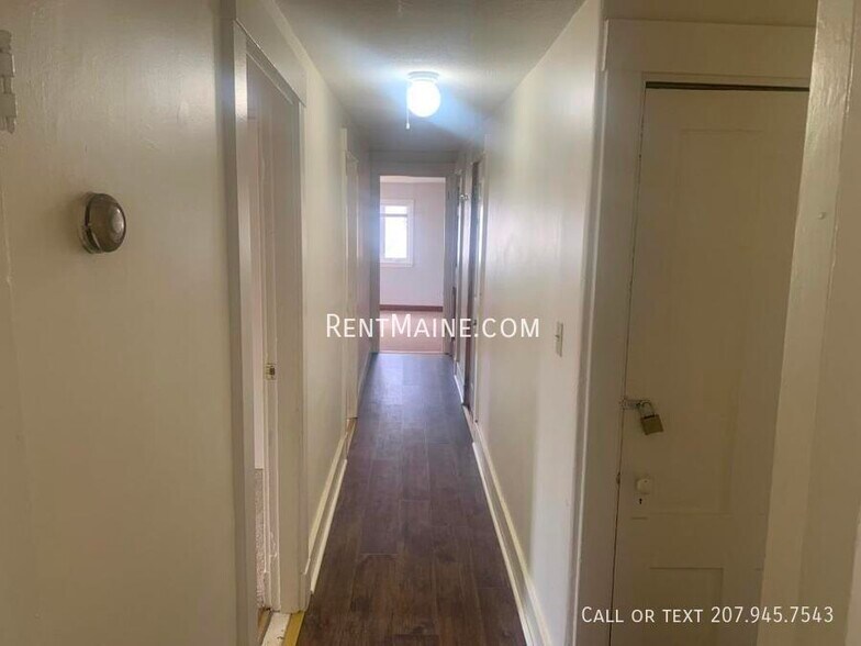 Building Photo - 75 Ohio St