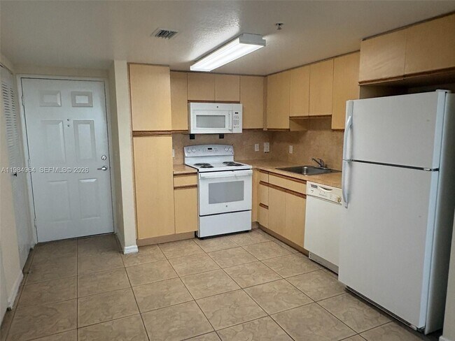 Building Photo - 1551 NW 36th St