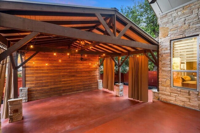 Building Photo - 4108 Bison Bend
