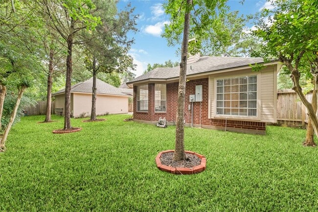 Building Photo - 62 N Floral Leaf Cir