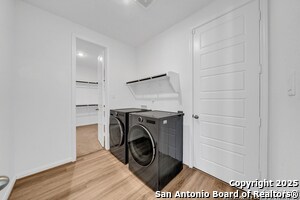 Building Photo - 4803 Park Leaf