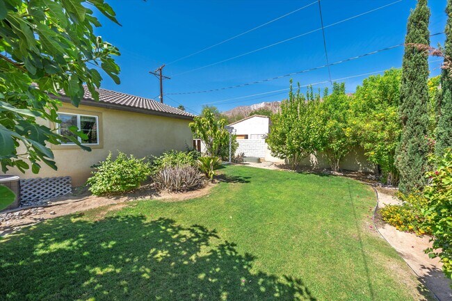 Building Photo - 51735 Avenida Obregon