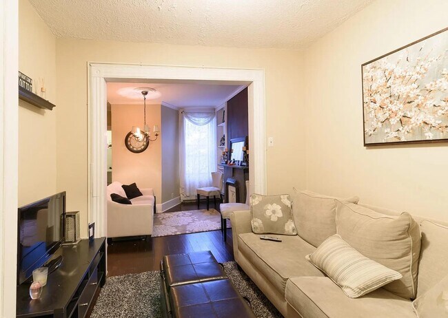 Building Photo - 1212 Washington St