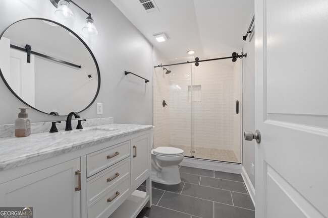 Building Photo - 349 Arrowhead Trail