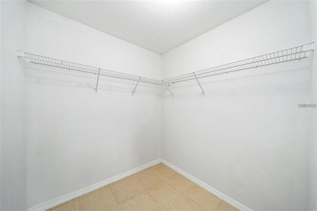 Building Photo - 823 Camargo Way