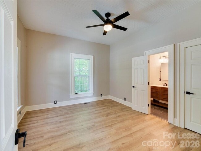 Building Photo - 1100 Pegram St