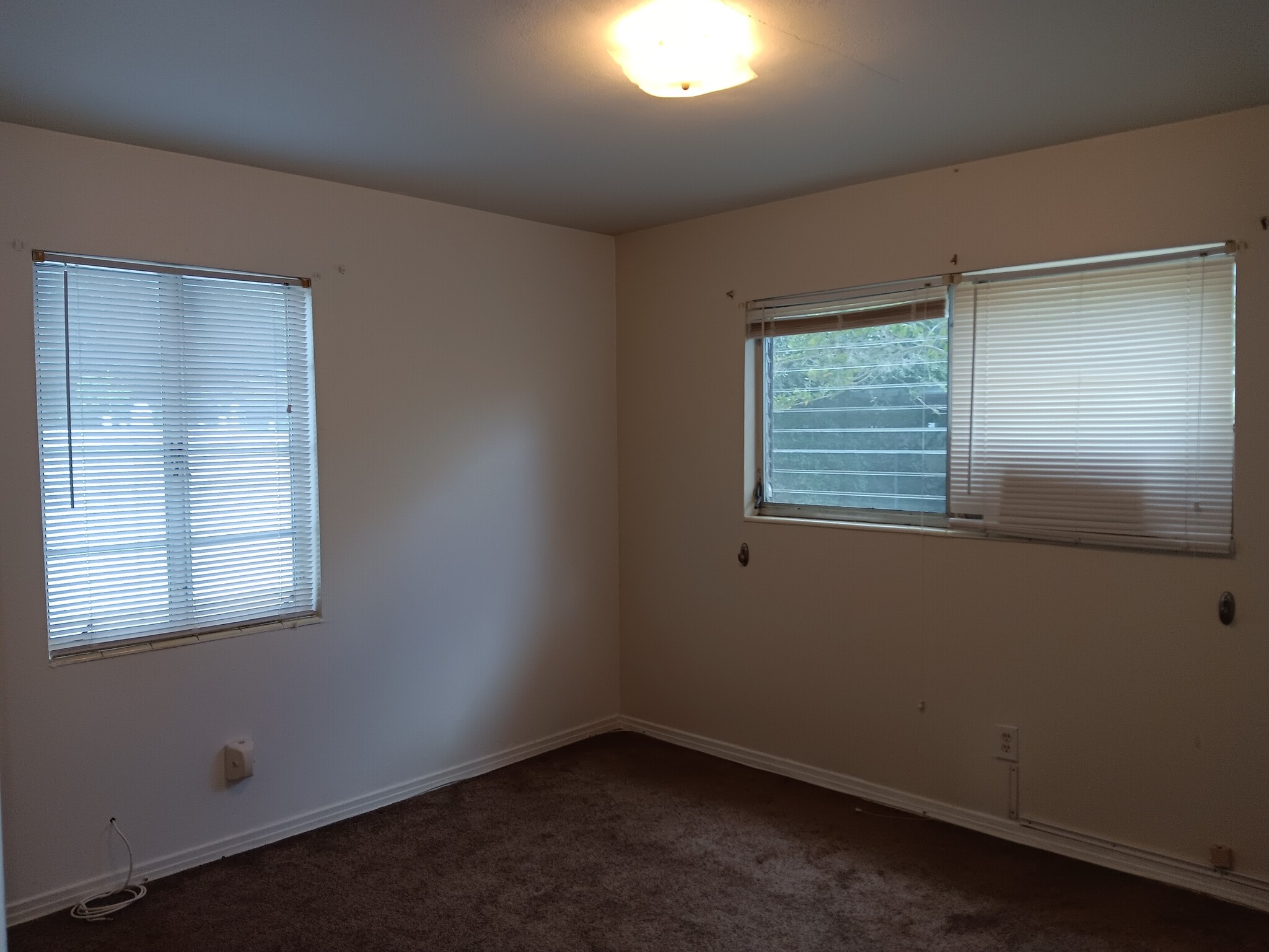 Building Photo - 1518 S Habana Ave