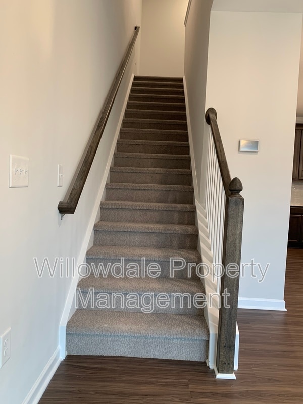 Building Photo - 134 Ashlar Ct