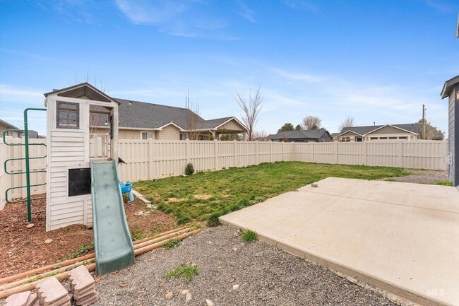 Building Photo - 513 Stanley Lake St