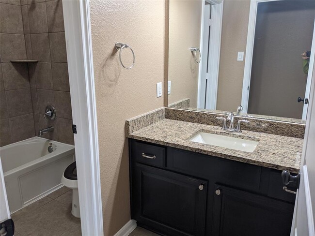 Building Photo - 6318 Orange Blossom Ln