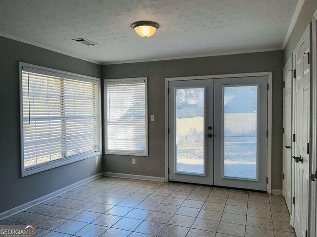 Building Photo - 46 River Mist Dr