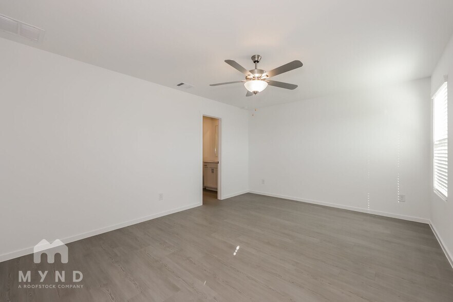 Building Photo - 2769 Mistwood Dr