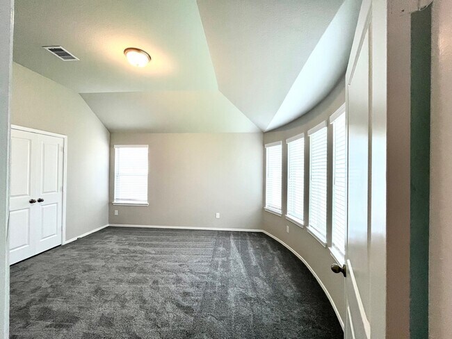 Building Photo - 20830 Wilde Redbud Trl