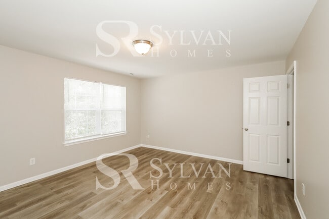 Building Photo - Living where You Love is Good for your Heart!