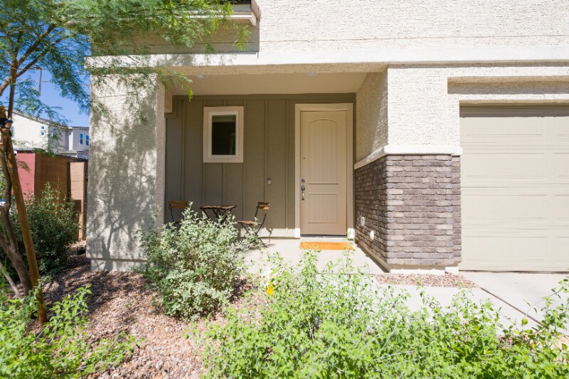 Building Photo - 1218 S Sunset Dr