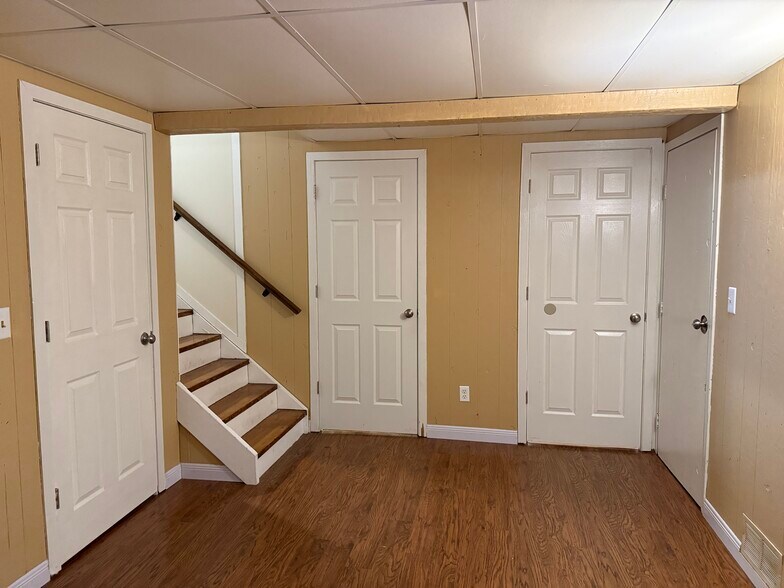 Building Photo - 5744 Dalton Dr