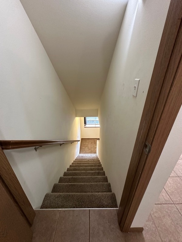 Building Photo - 155 33rd Ave SW