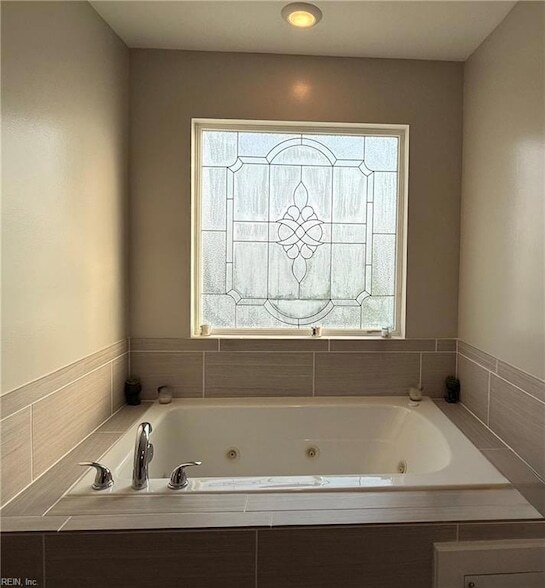 Building Photo - 937 Arrowleaf Way