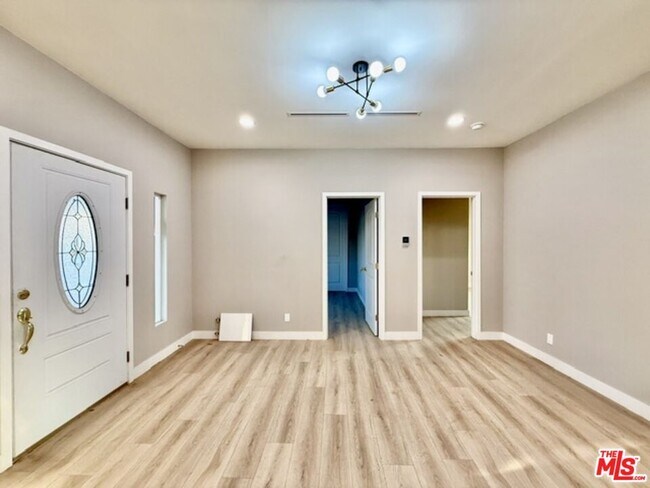 Building Photo - 1221 N Azusa Ave