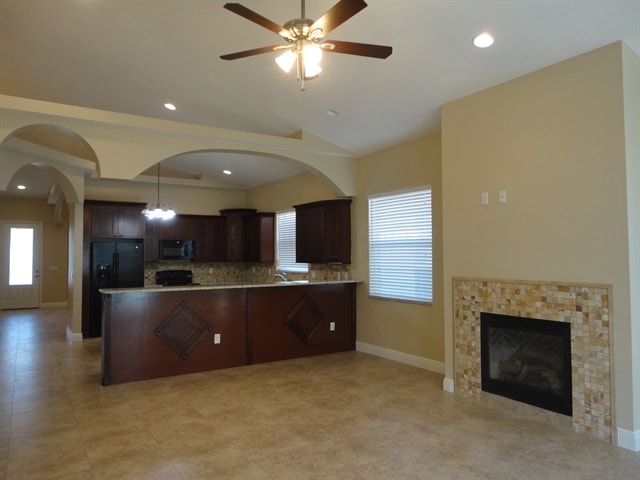 Building Photo - 1108 Crimson Clover Ln