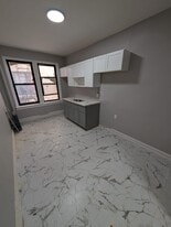 Building Photo - 175 Ellis Ave