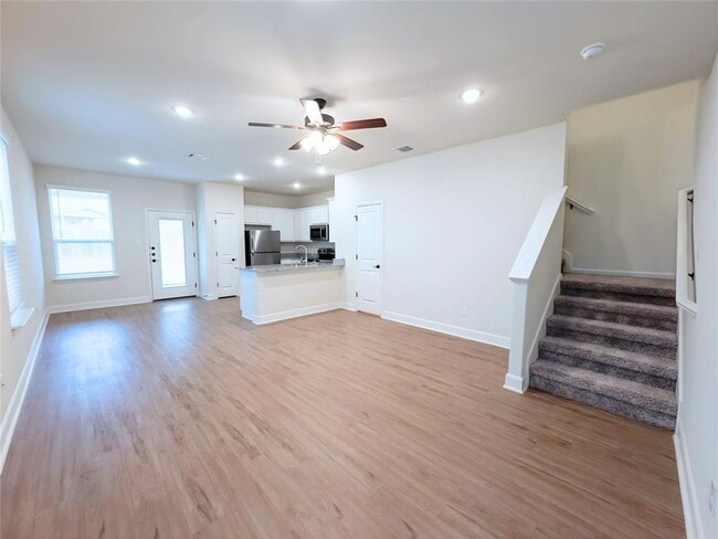 Building Photo - 13837 Enzo Gate