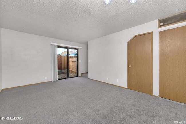 Building Photo - 4985 W 7th St